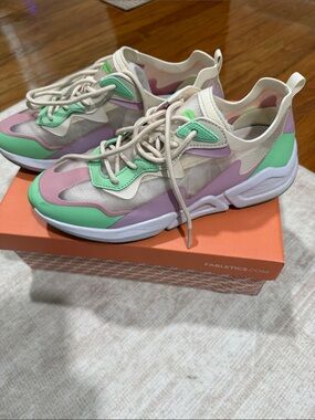 Fabletics Women's Mint Green & Lavender Chunky Sneakers